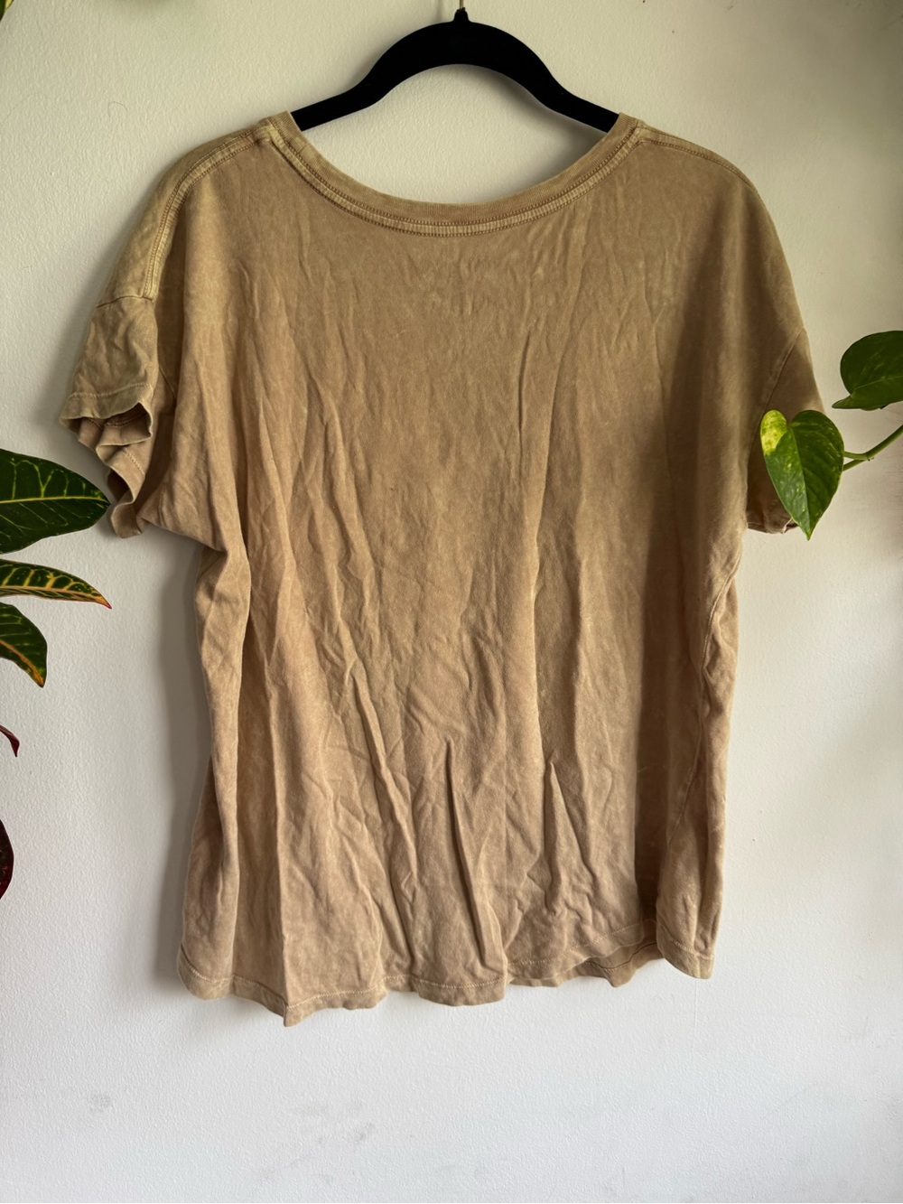 Three Bird Nest Vintage Canvas Leopard Graphic Tee Tan Boho Western - Picture 5 of 5